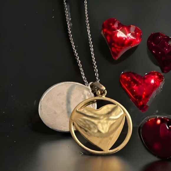 GOLD VERMEIL /SSILVER PENDANT HEART NECKLACE - Picture 1 of 8